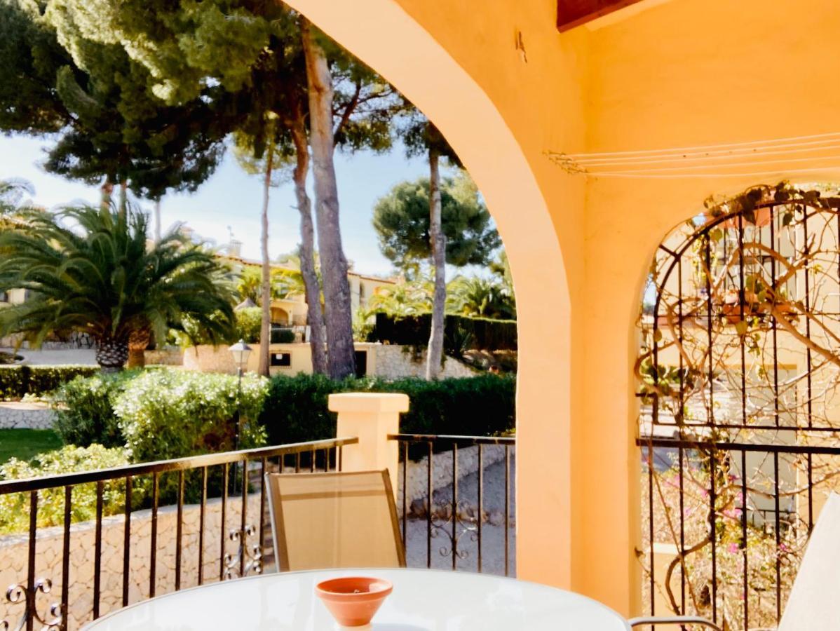 Apartamento Con Terraza En Complejo Con 2 Piscinas Appartamento Moraira Esterno foto